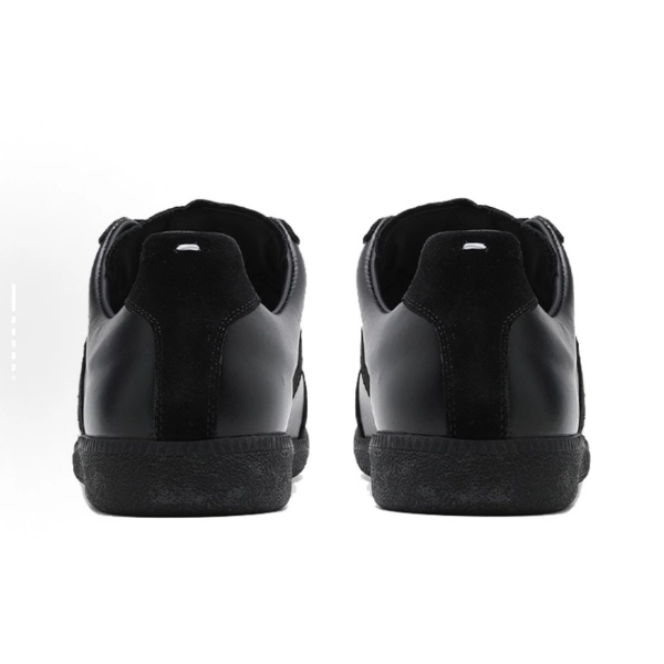 Maison Margiela All Black S57WS0236P1897900