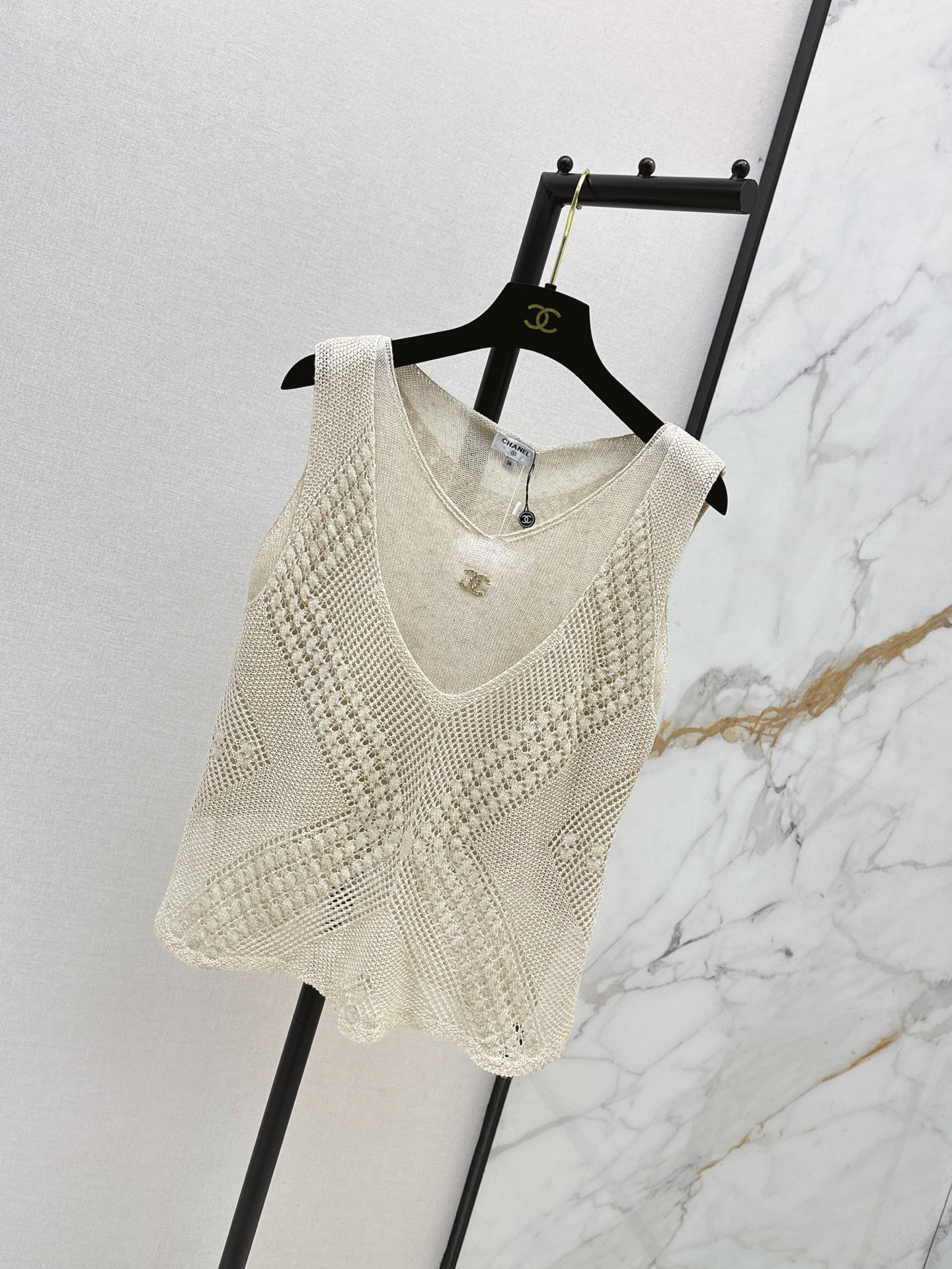 Chan New Fake Two-Piece Crochet Vest