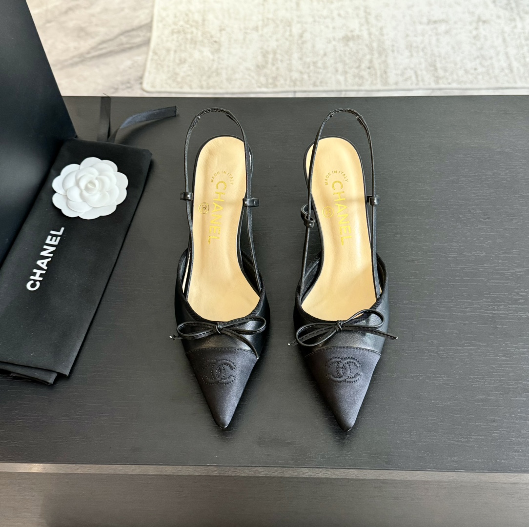 Chan New Mary Jane sandals