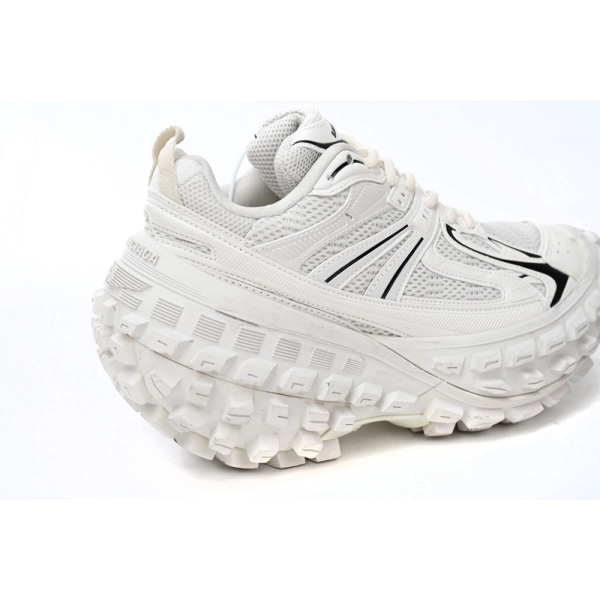 Balenciaga Defender Off-White  685611 W2RAA 9110