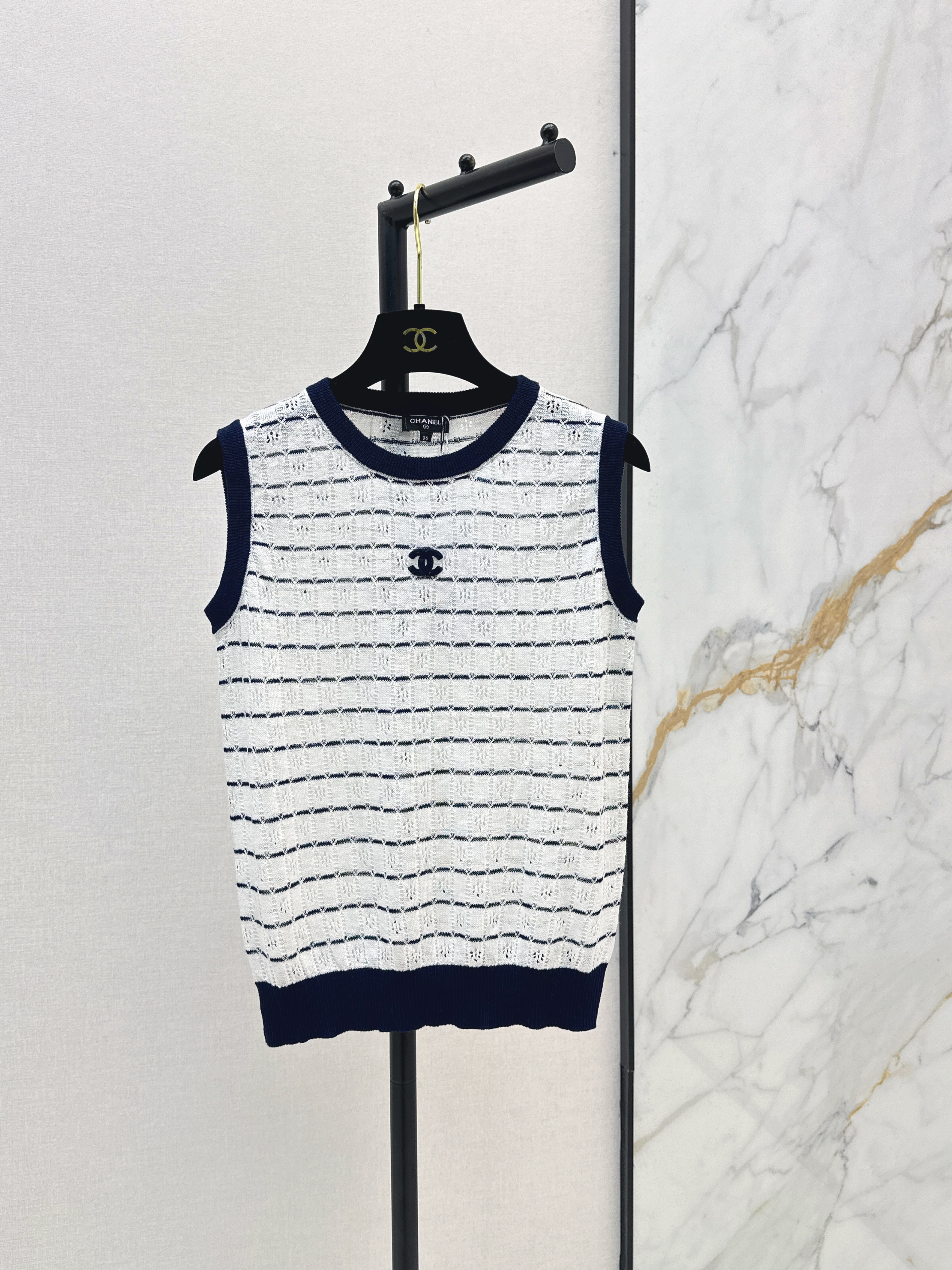 Chan New Knitted vest