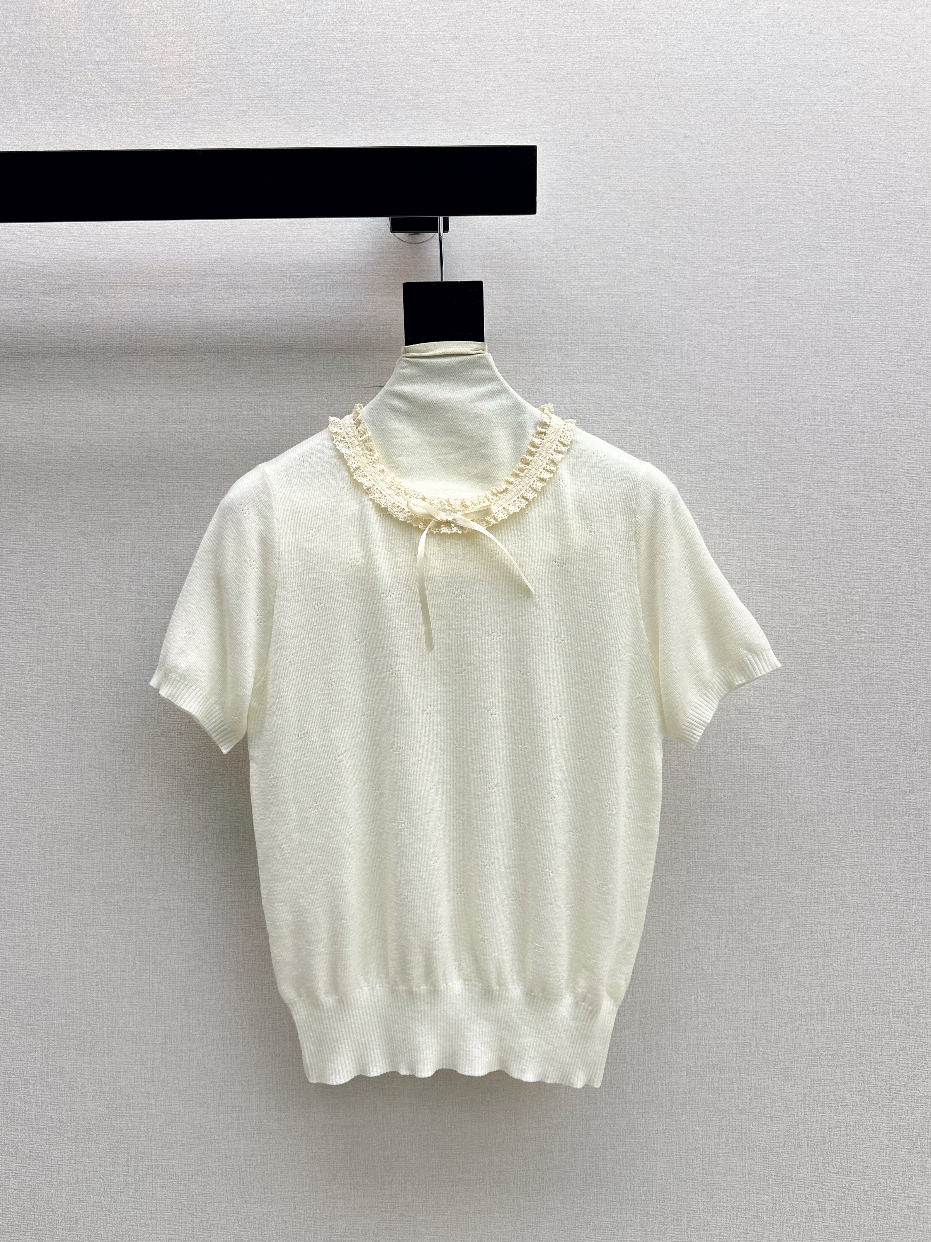 Miu New knit sweater