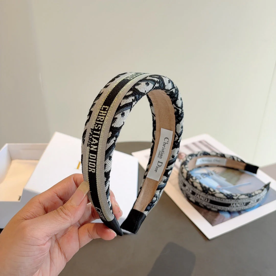 CD Classic new D letter headband