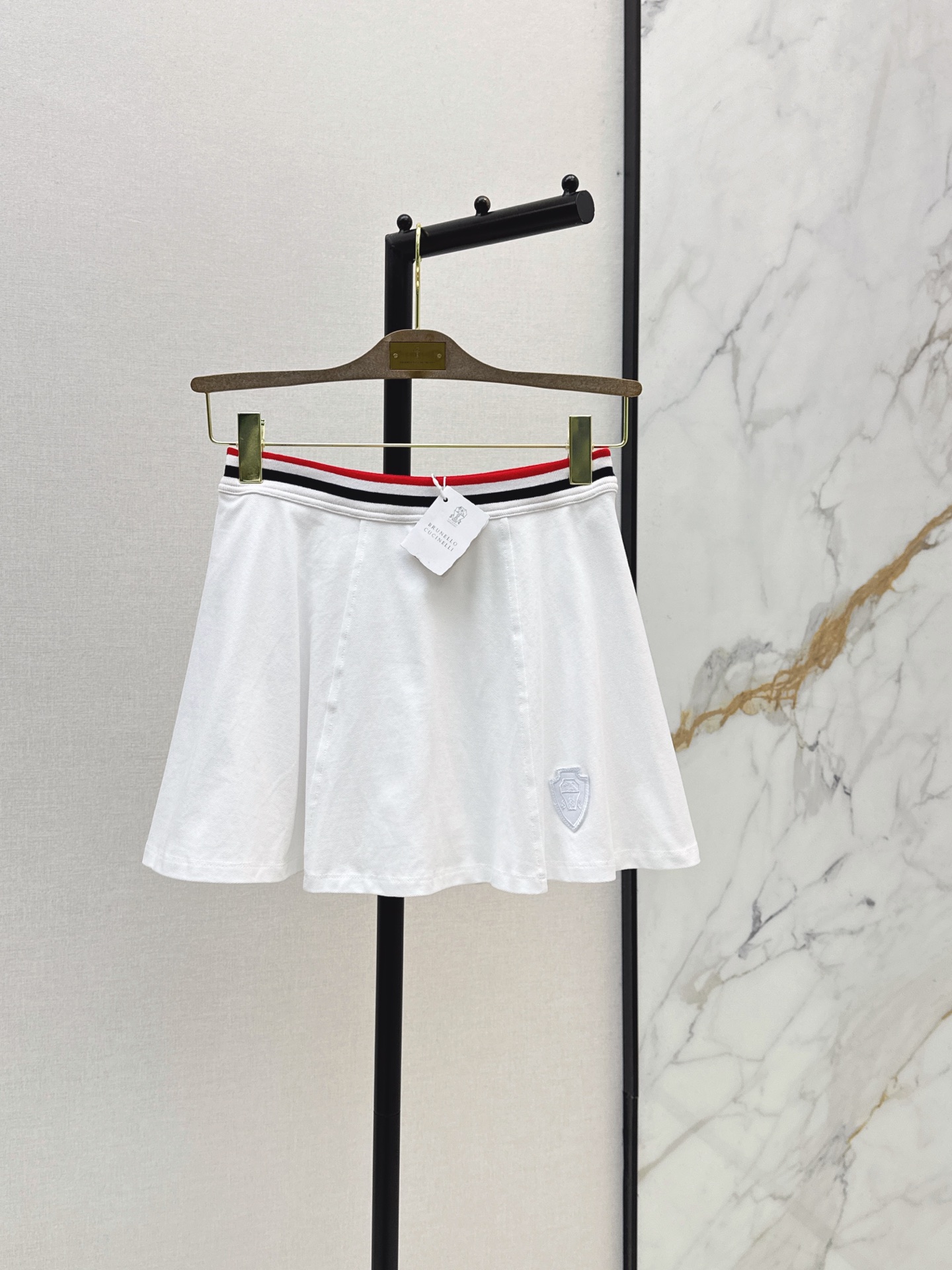 Brun New Thread-Pleated Skirt