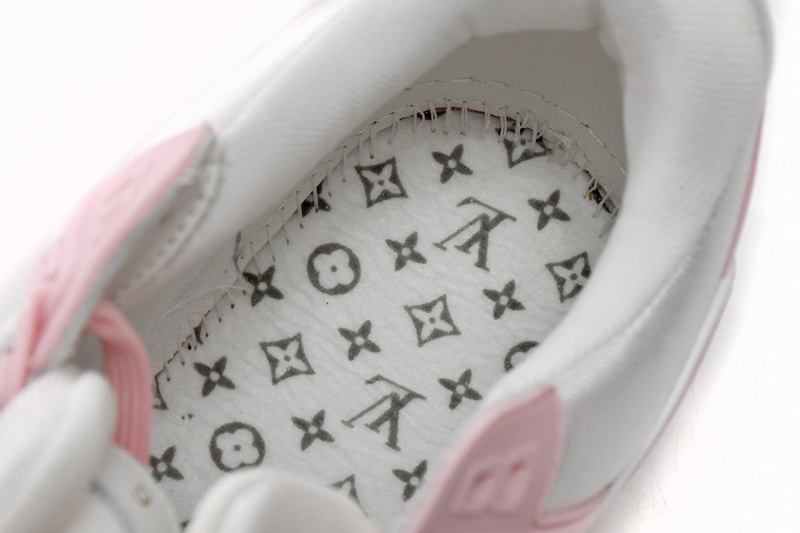 Pkkicks God Batch LOUIS VUITTON Trainer Rose Pink VL0231
