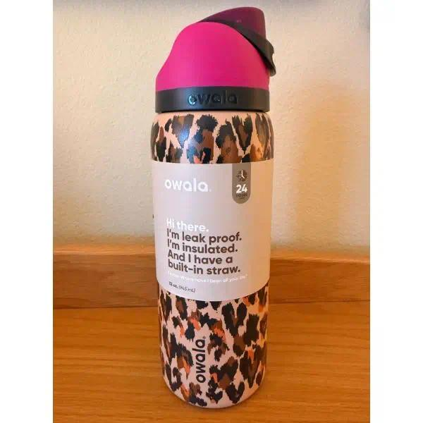 Owala FreeSip 32oz Insulated Stainless Steel Water Bottle - Wild At Heart