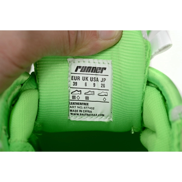 Balenciaga Runner White Green 677402 W3RBM 3590
