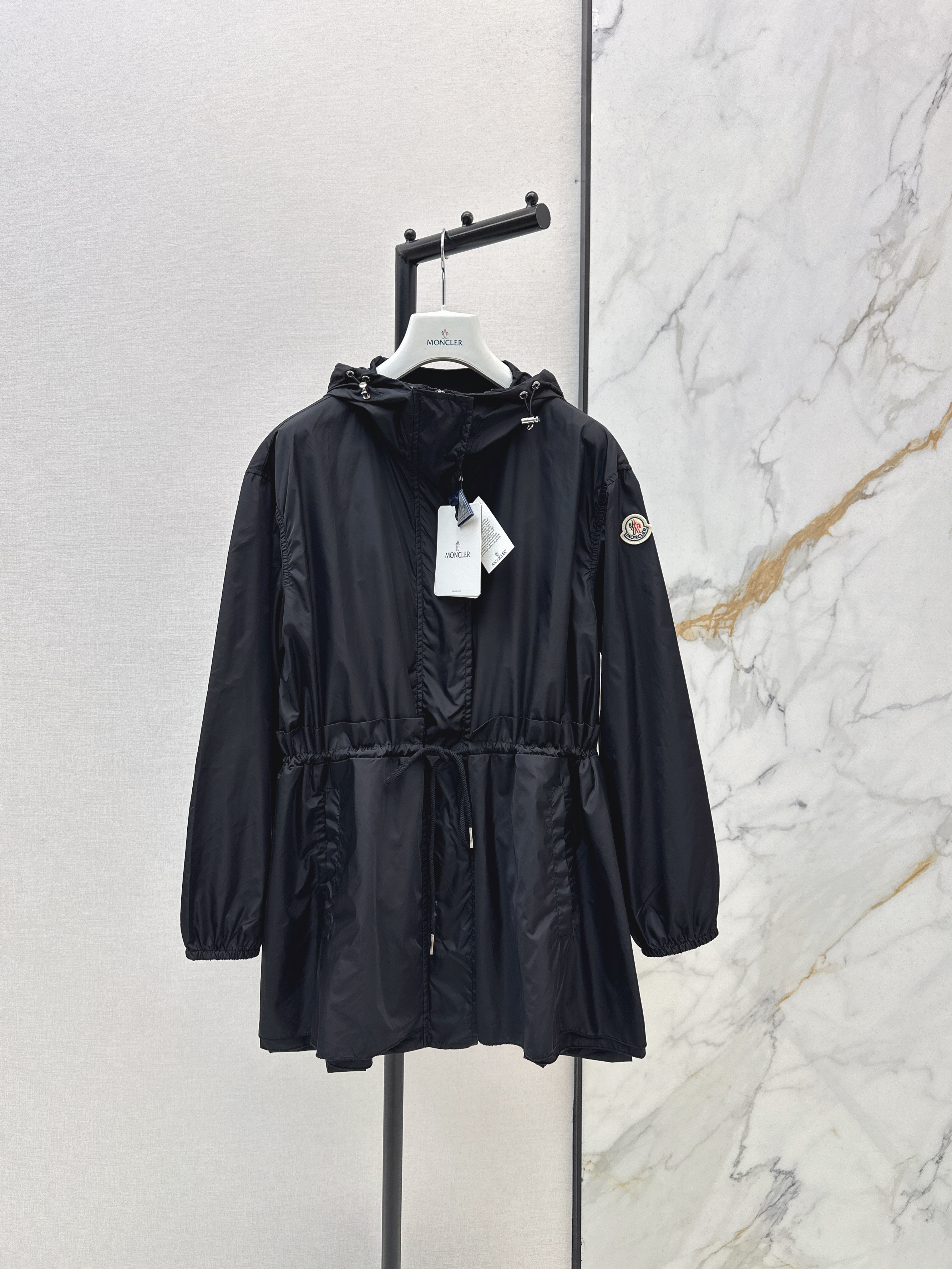 Monc New trench coat