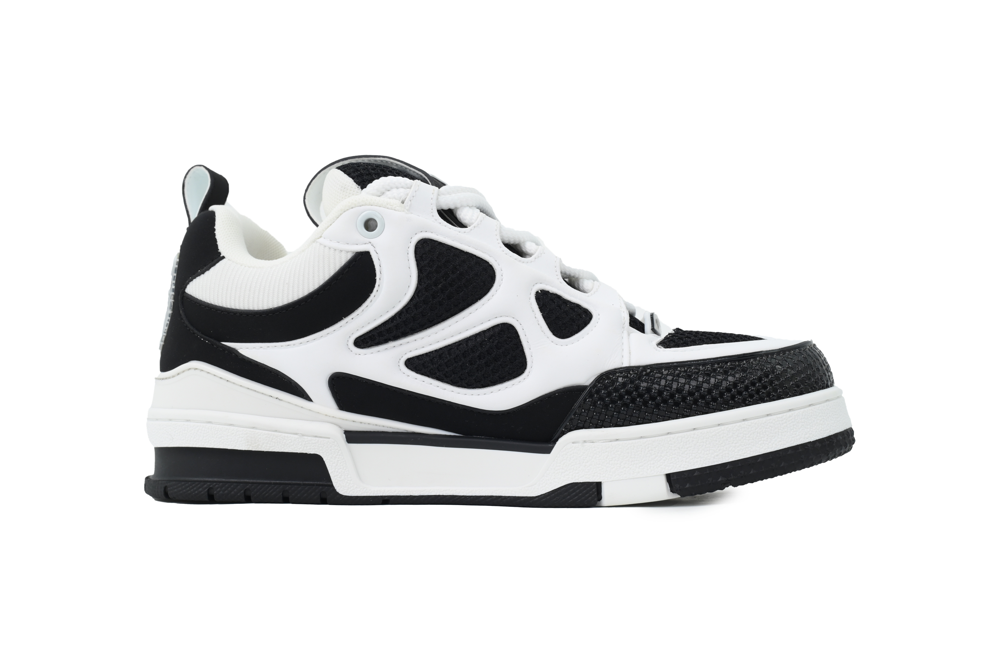 Pkkicks God Batch LOUIS VUITTON Black And White