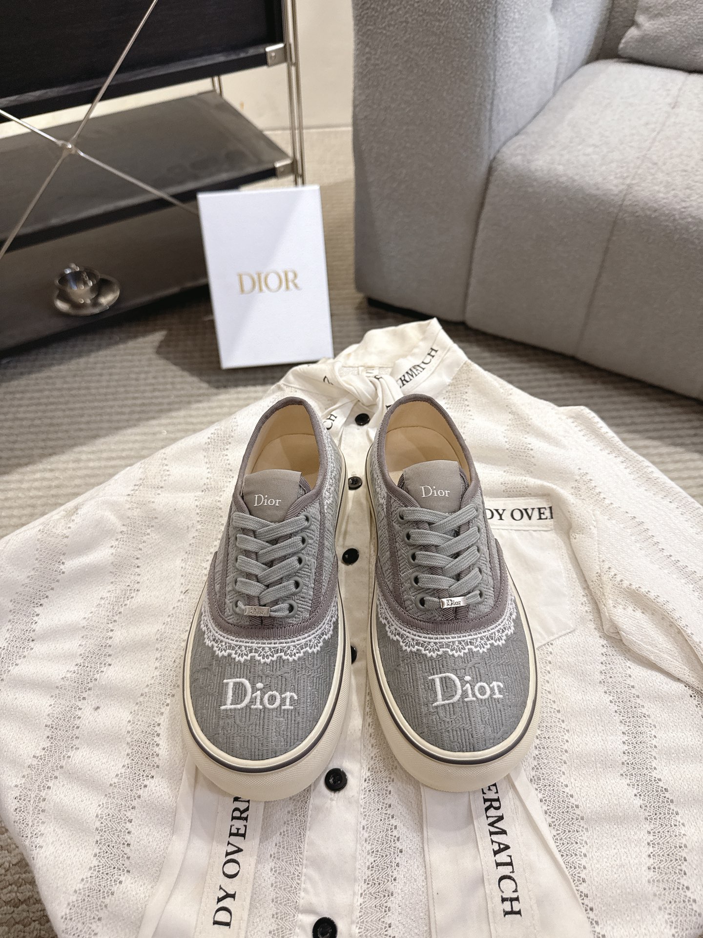 CD New Canvas shoes