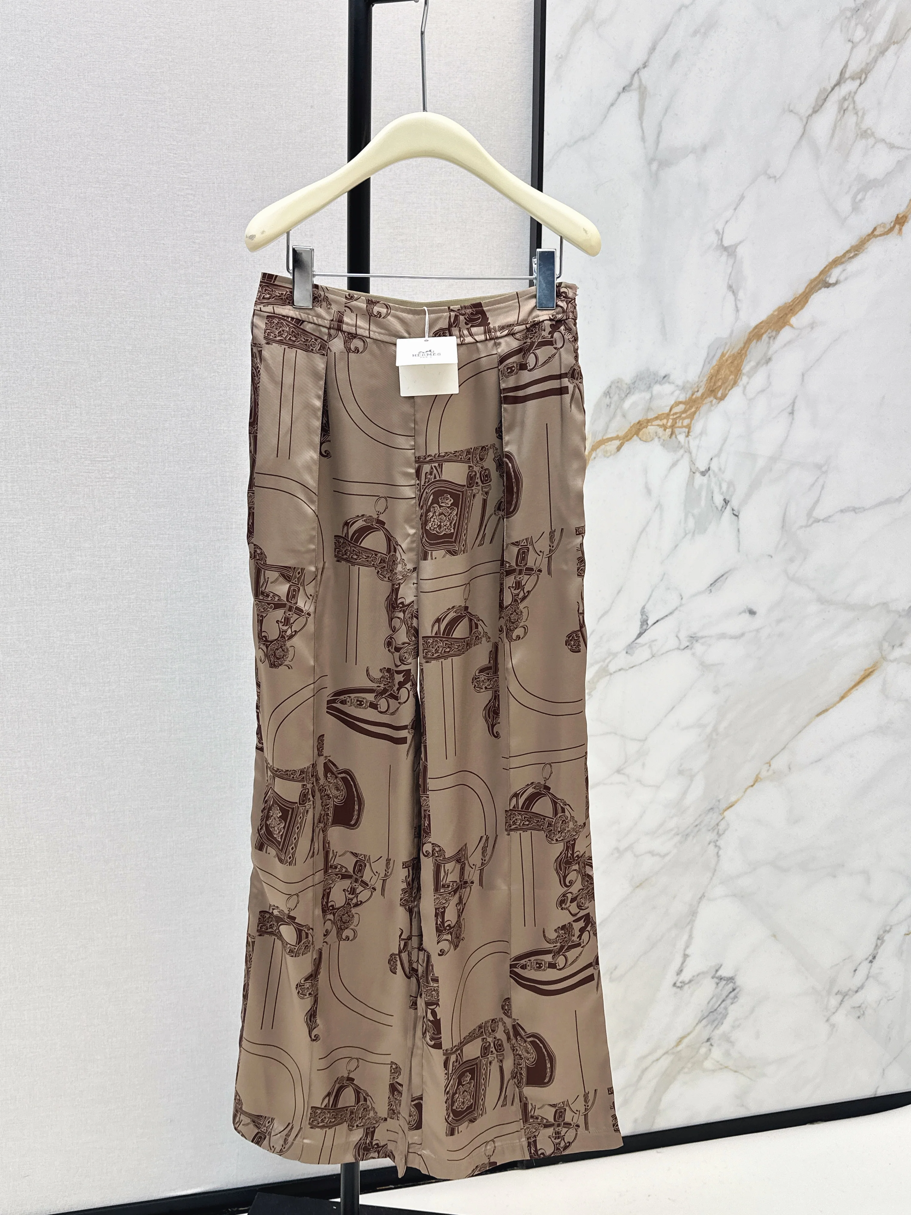Herm NEW print silk pants