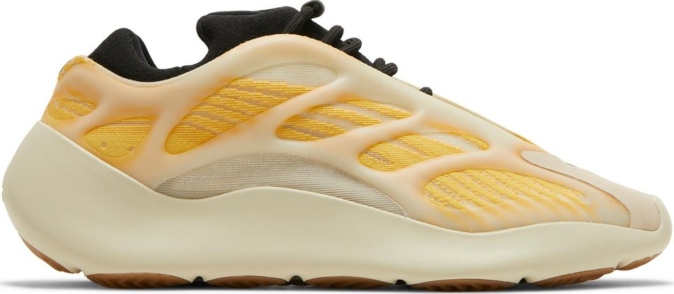 Yeezy 700 V3 'Mono Safflower' HP5425