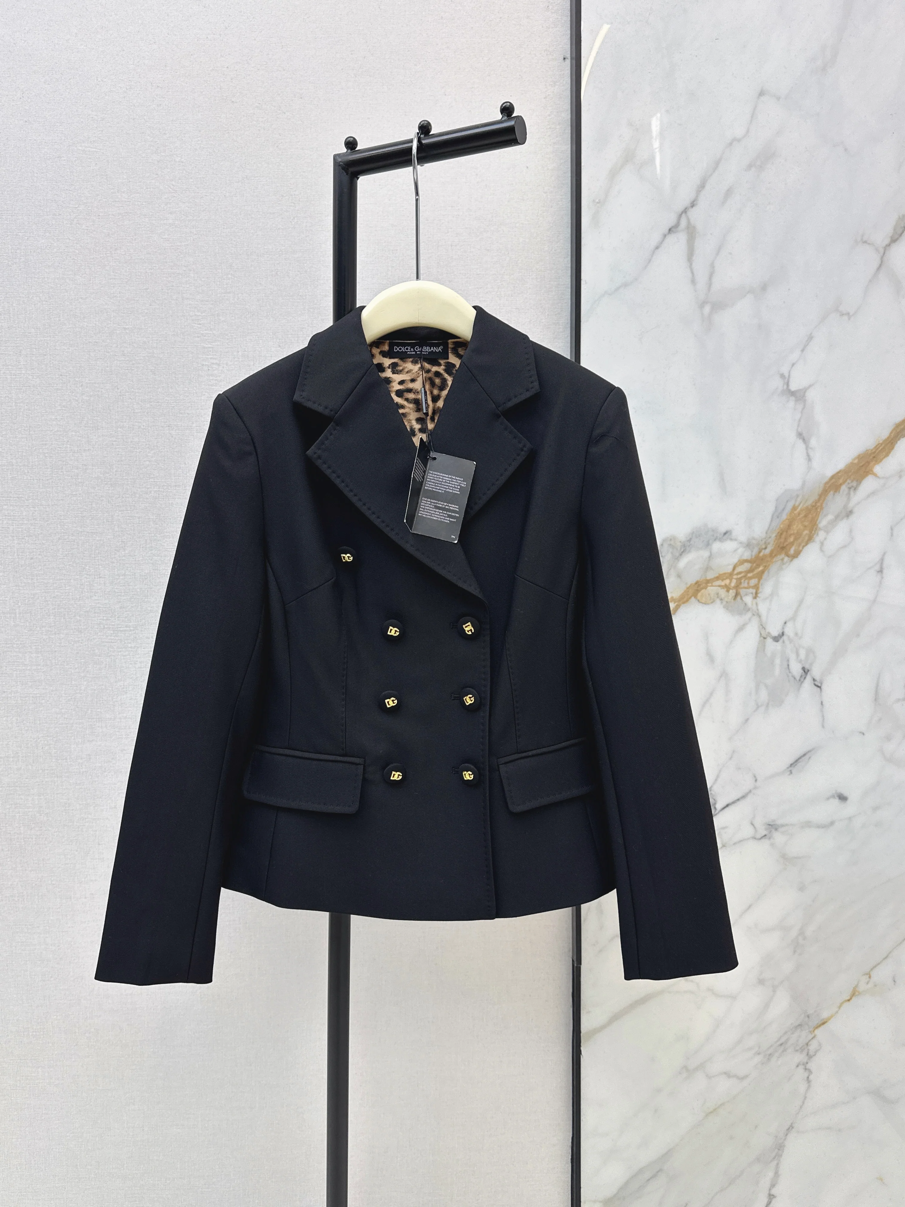 Dolc NEW blazer