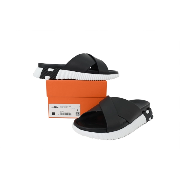 HERMES  Infra Sandals 'Black and White'