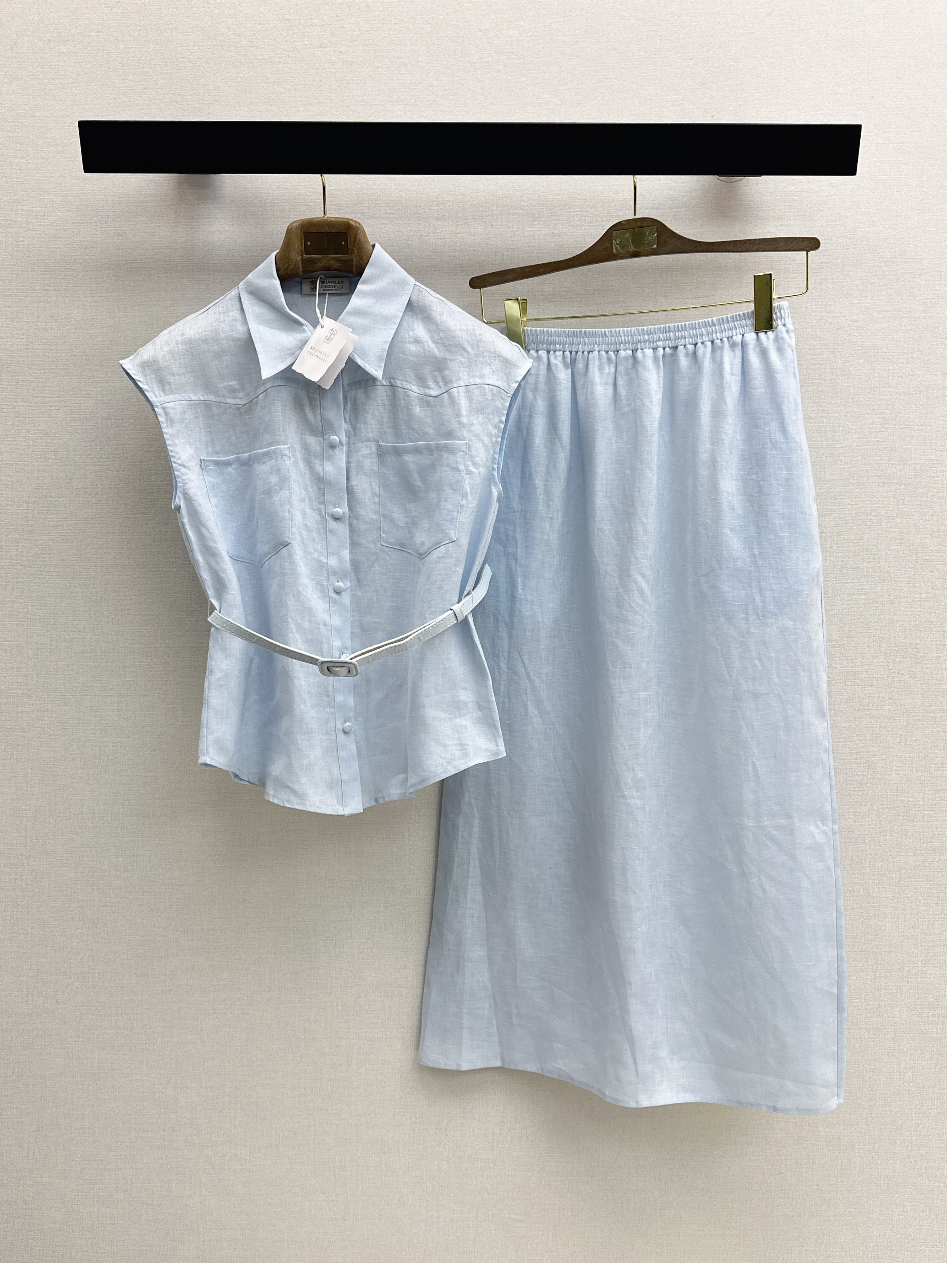 Brun New Linen suit