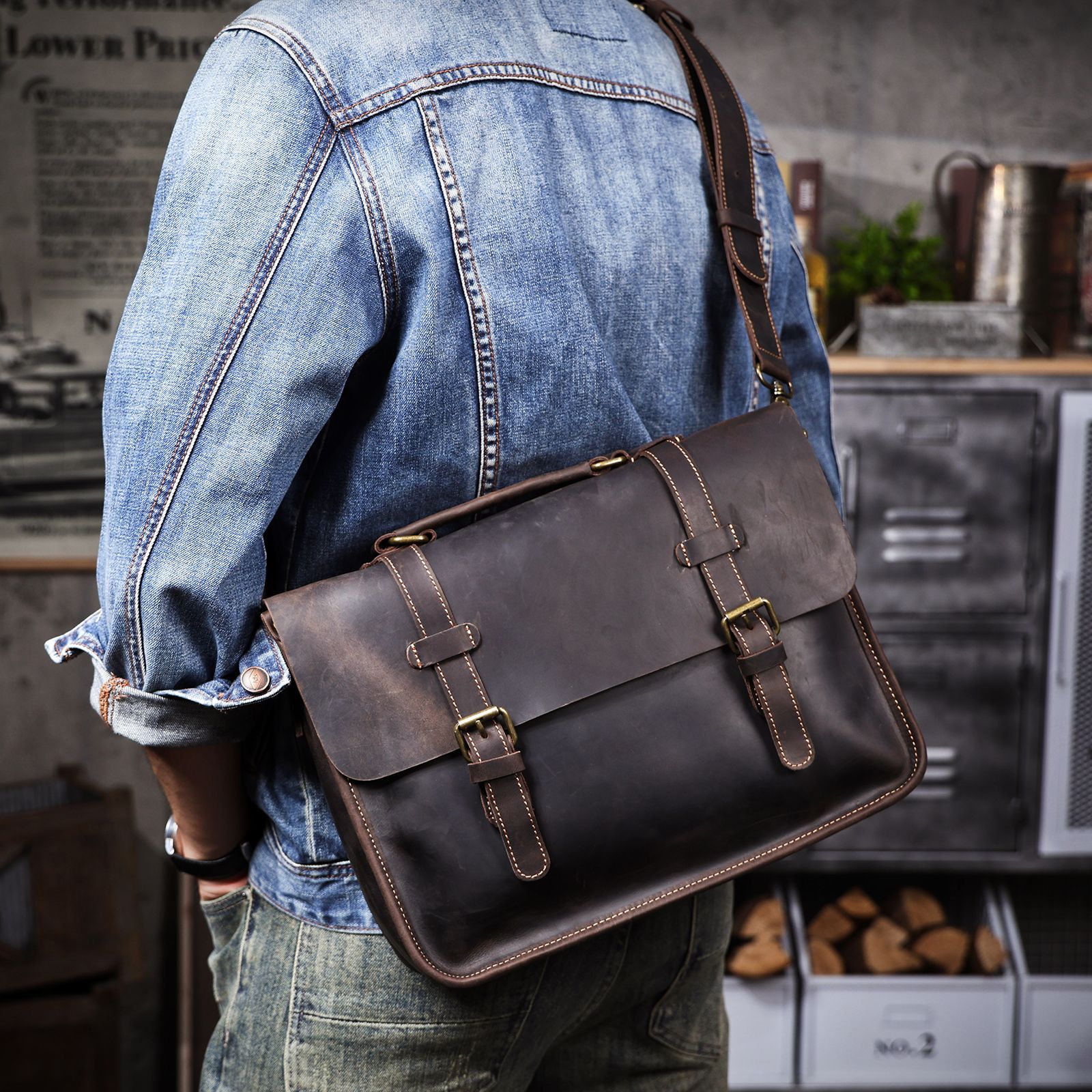 Vintage Dark Brown Leather Messenger Bag - Timeless Heritage for Urban Professionals