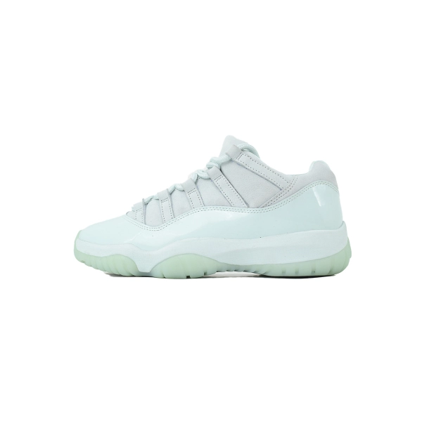 Air Jordan 11 Retro Low Limited Edition