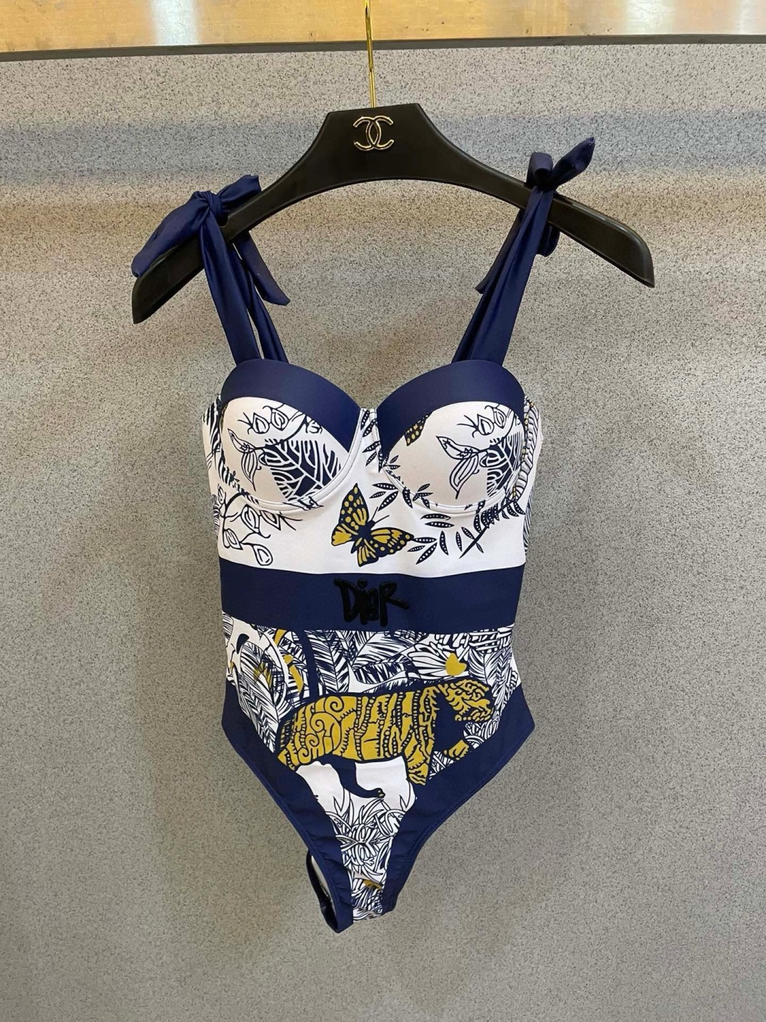 CD New  swimsuit