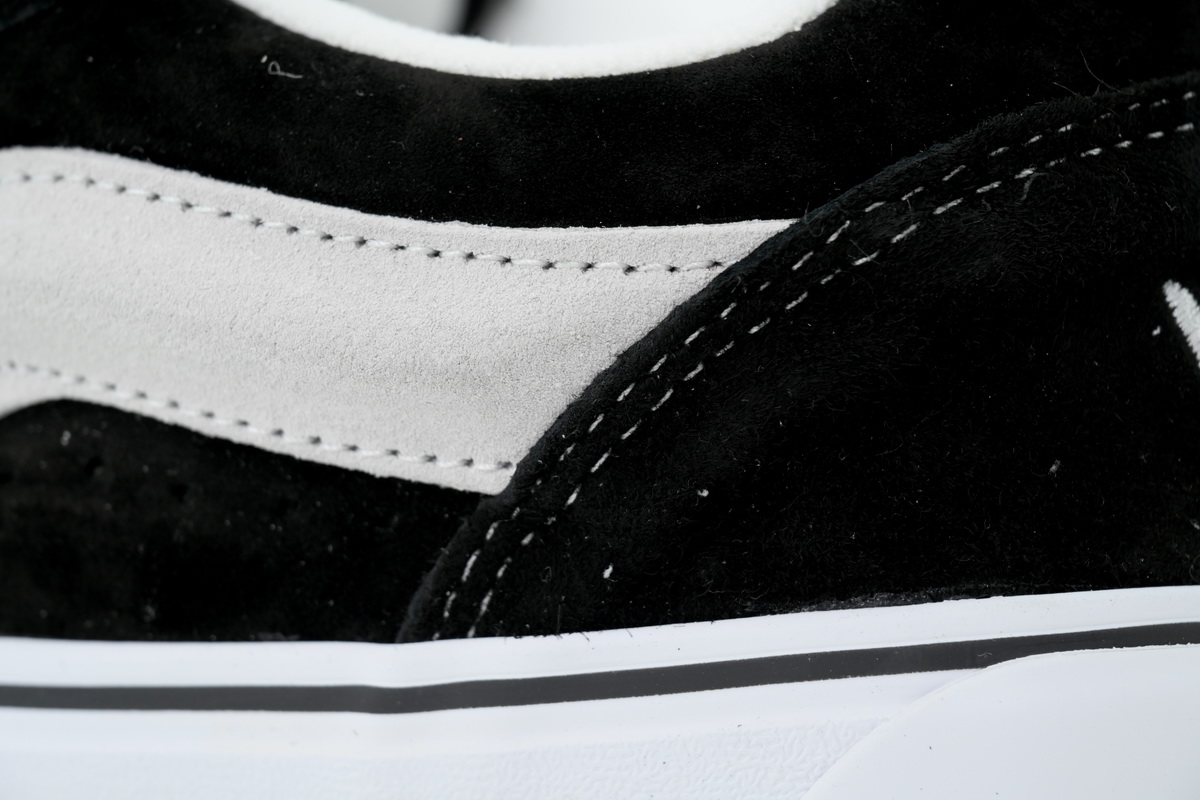 Vans Vault UA Knu-Skool VR3 LX Imran Potato Black White VN0A7Q5JB3P