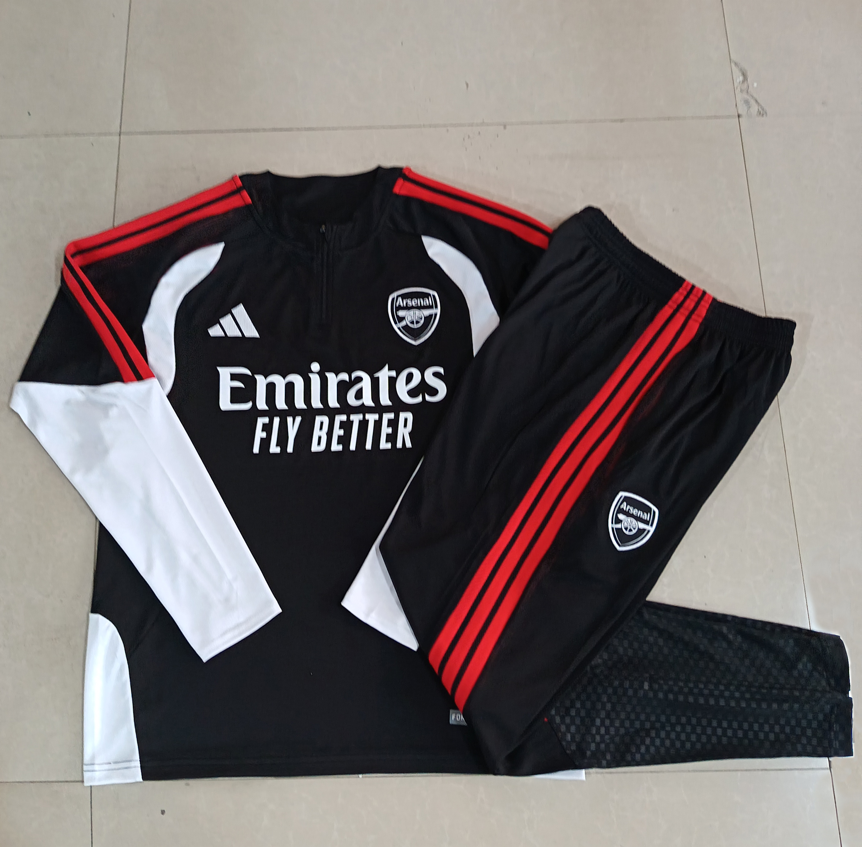 Arsenal Kids Training Suit 26/27