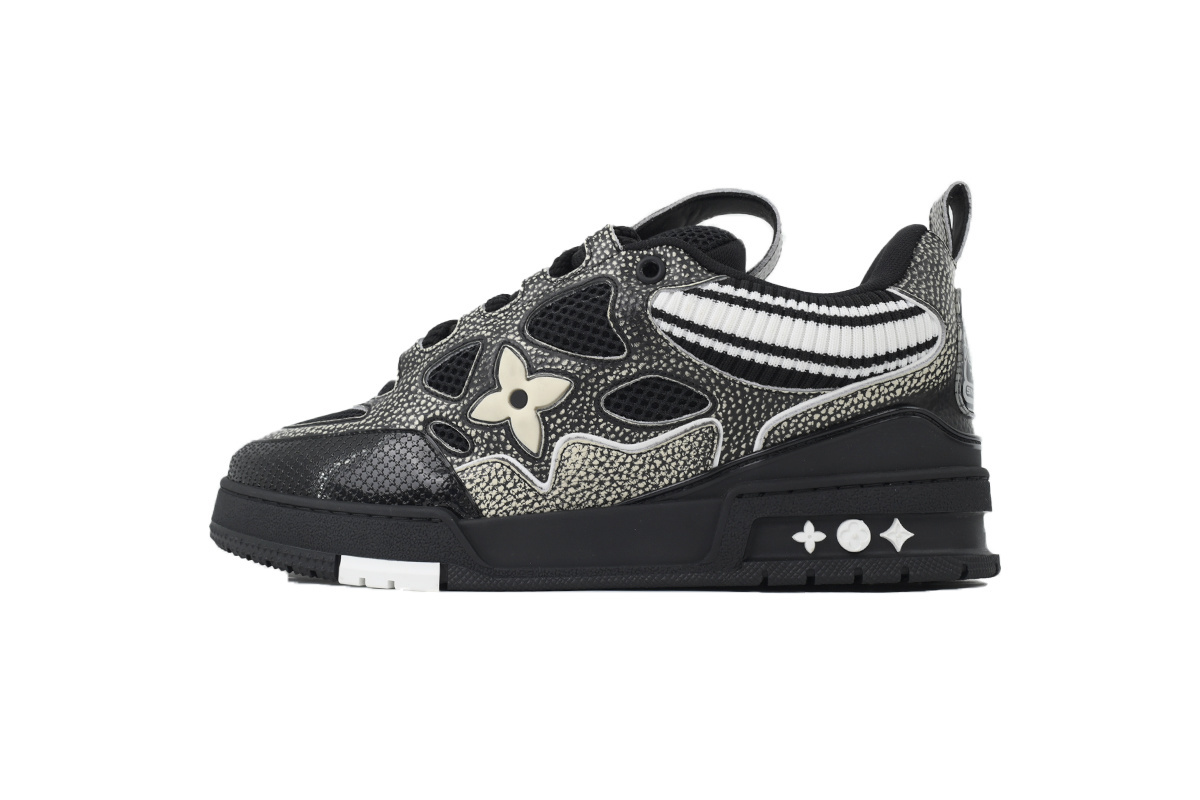 Pkkicks God Batch LOUIS VUITTON New Black Woolen Fabric New Black