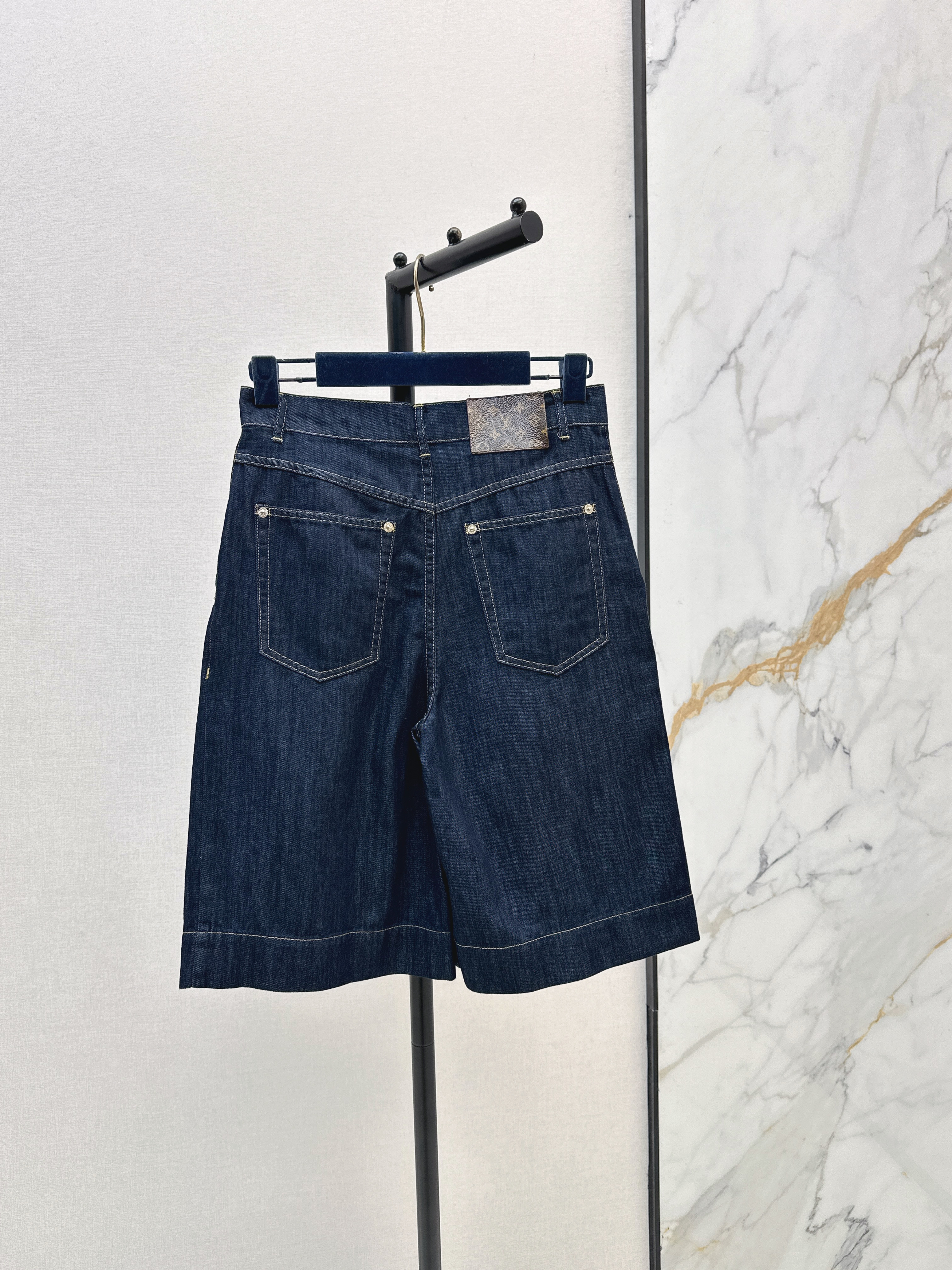 Louis New Denim shorts