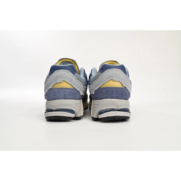 New Balance 2002R Protection Pack Light Arctic Grey Purple M2002RDI
