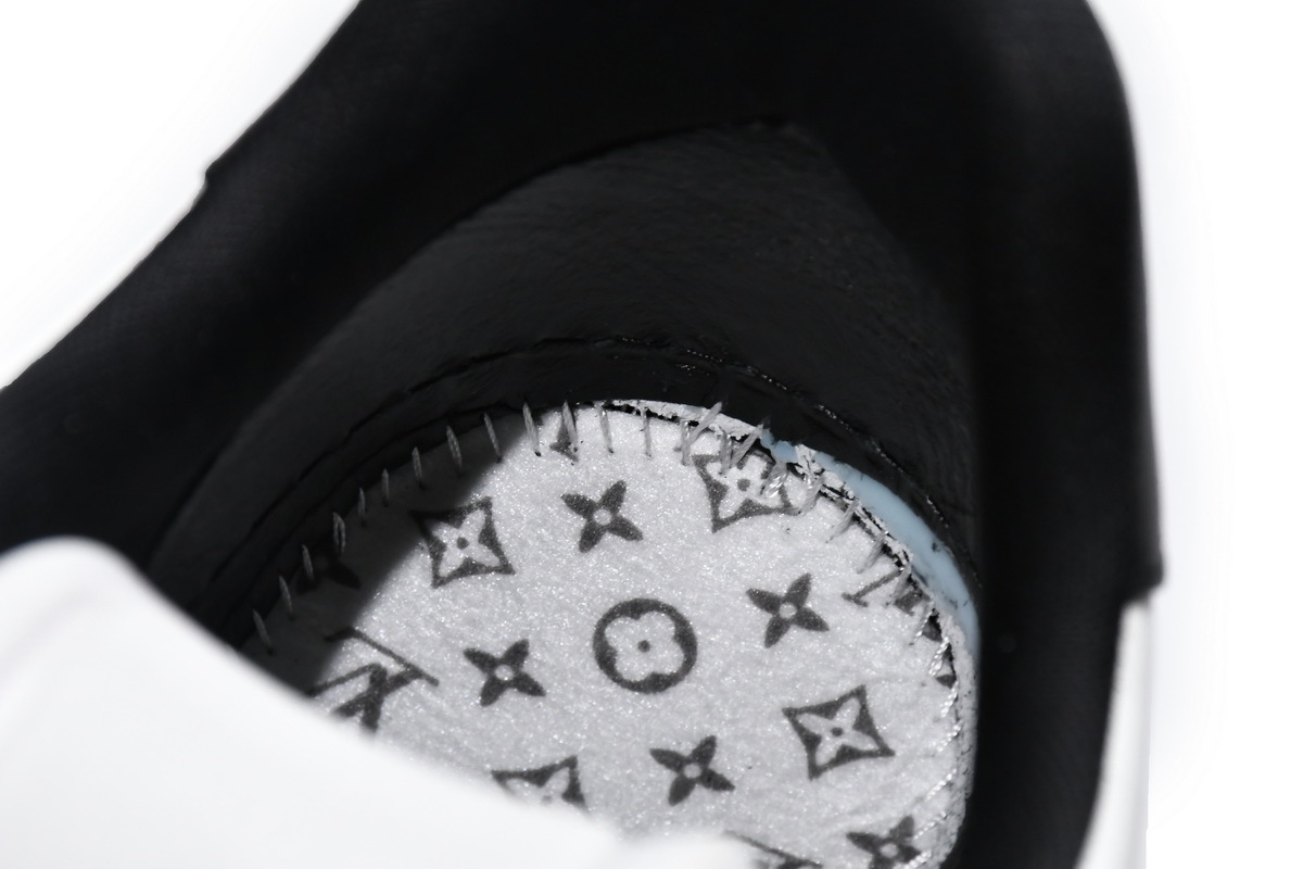 Pkkicks God Batch LOUIS VUITTON Trainer Black White 1A9ADA