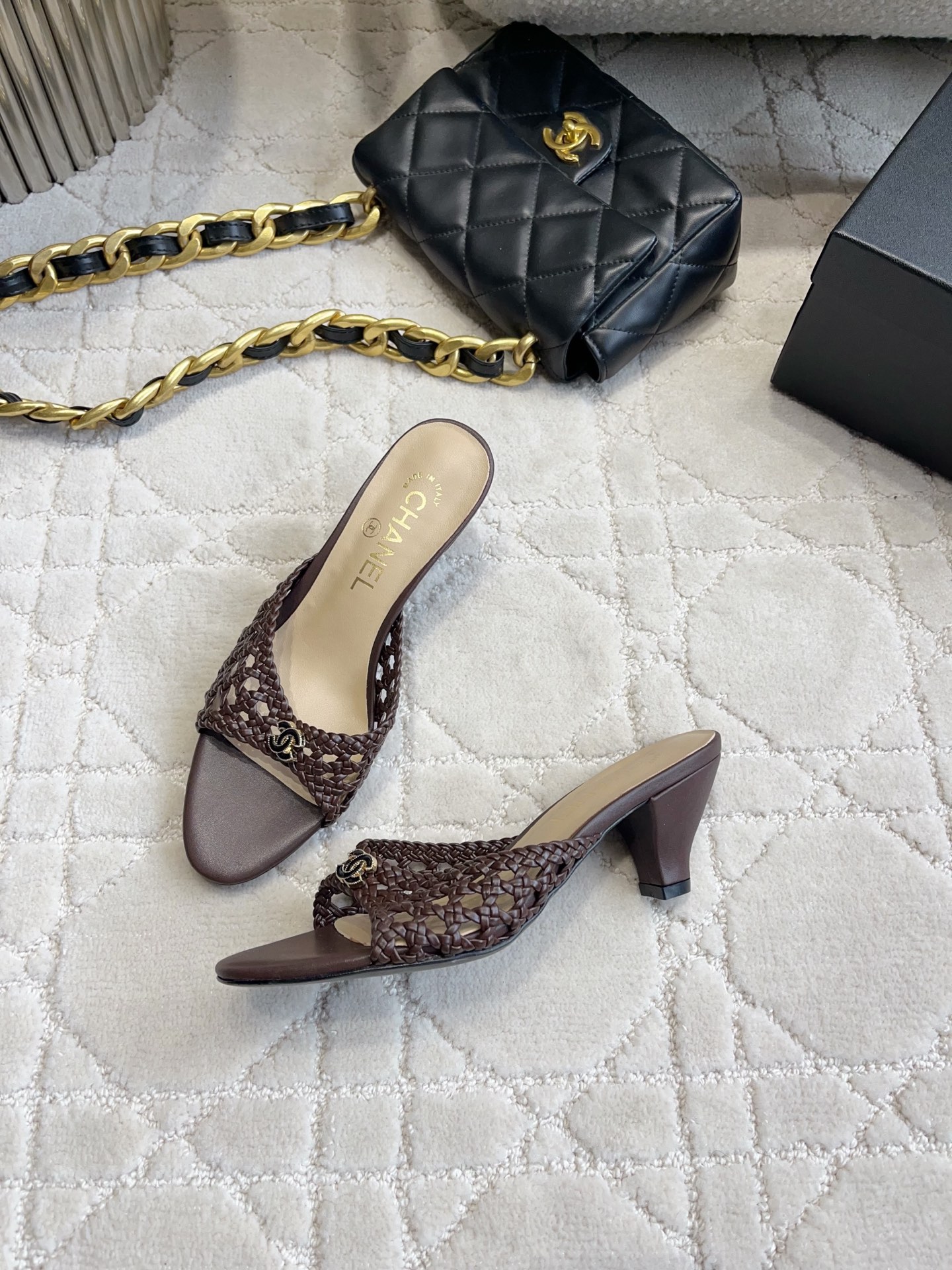 Chan NEW Woven hollow-out sandals