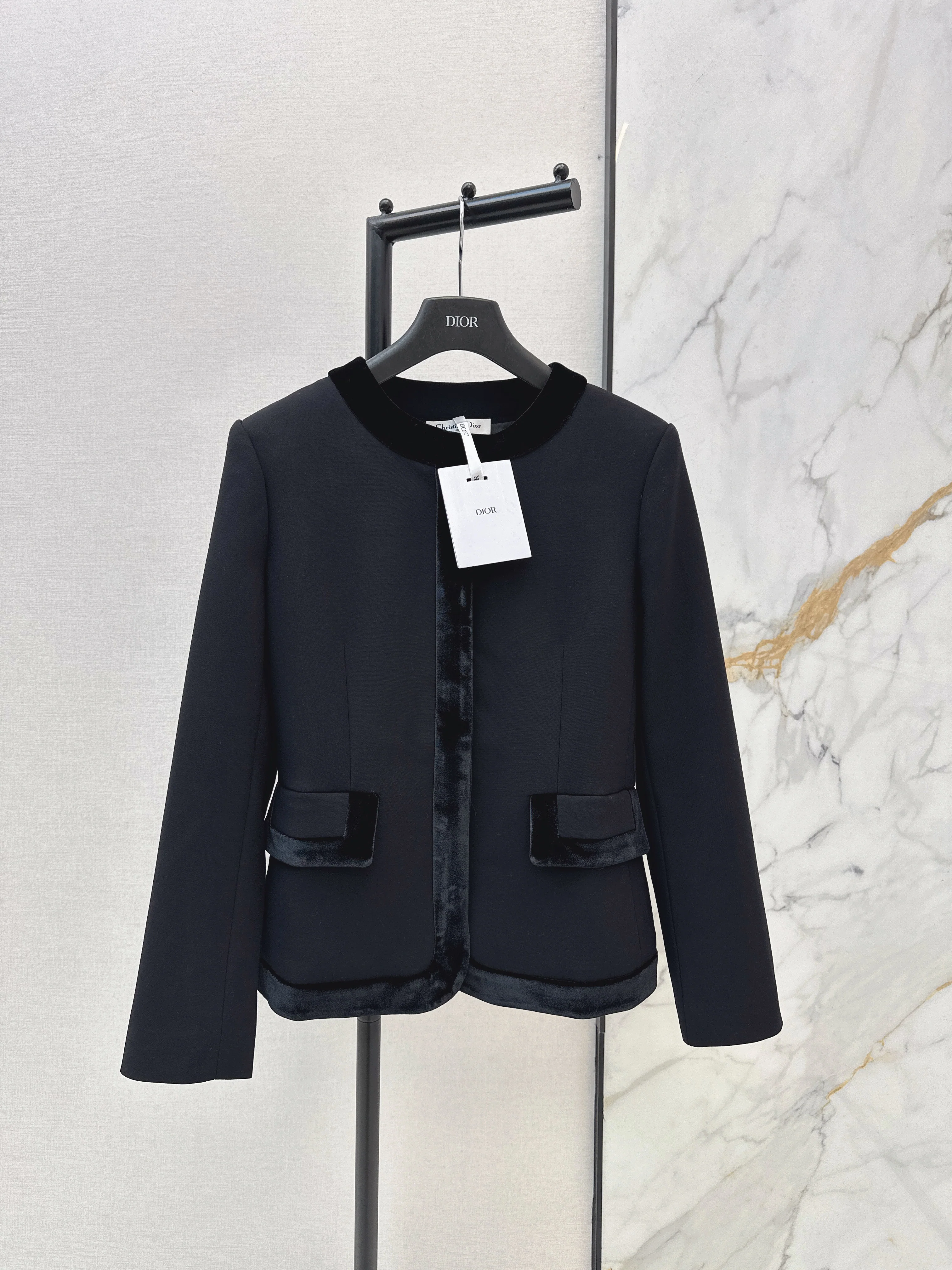 CD NEW velvet trim jacket