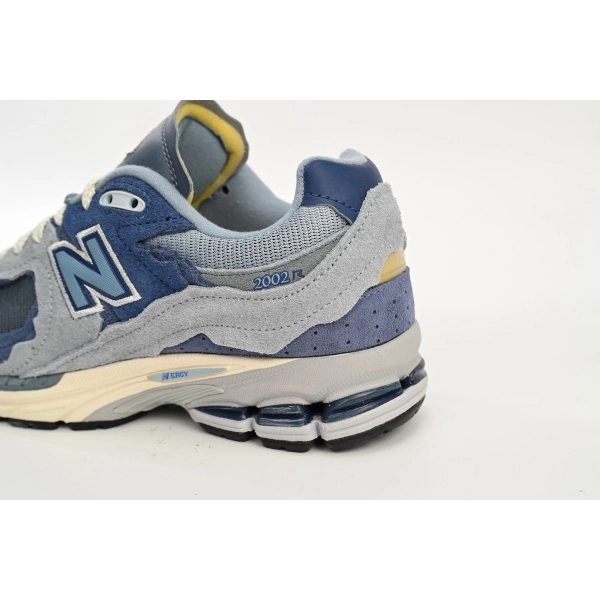 New Balance 2002R Protection Pack Light Arctic Grey Purple M2002RDI