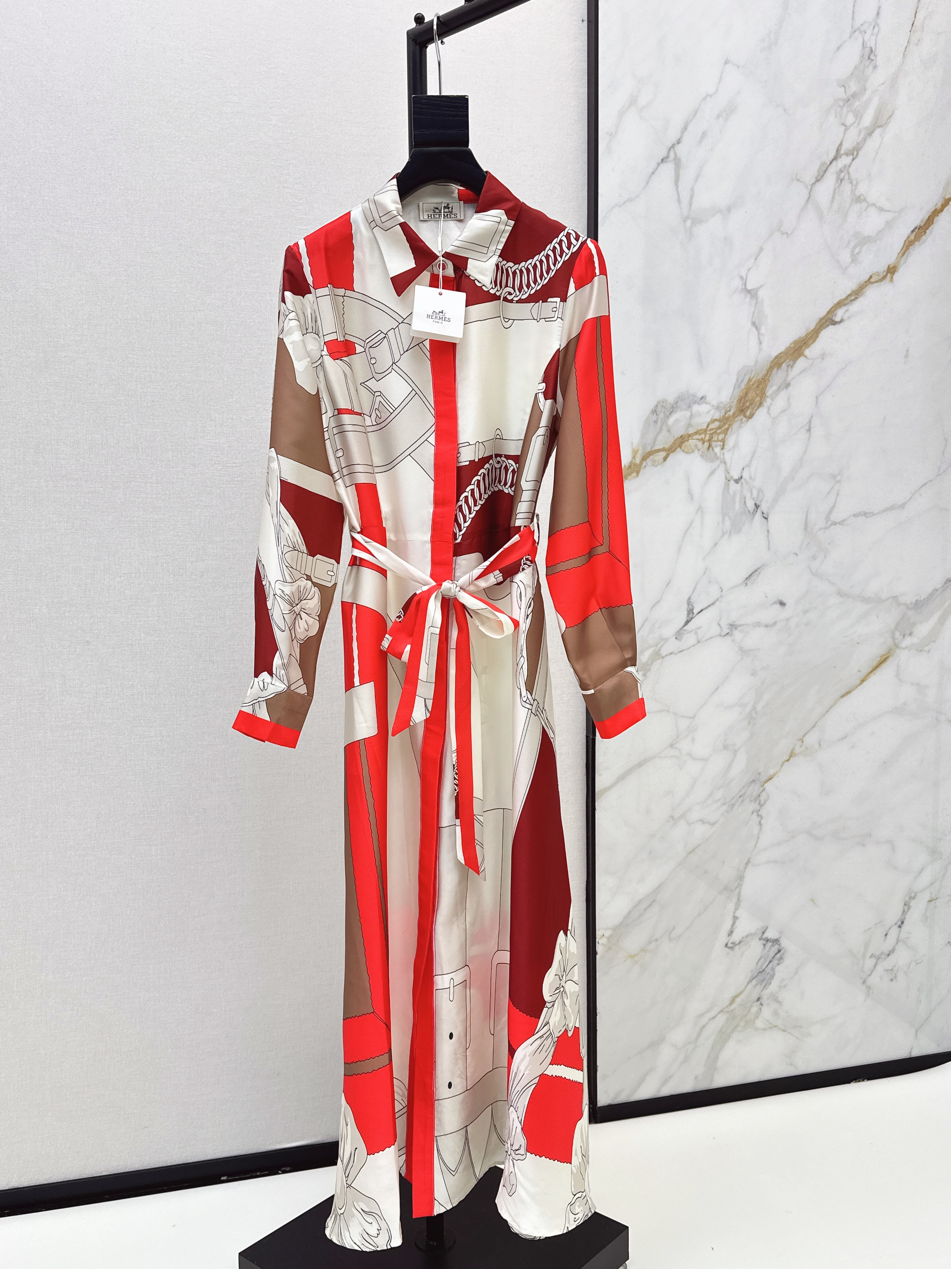 Herm New printed silk dress