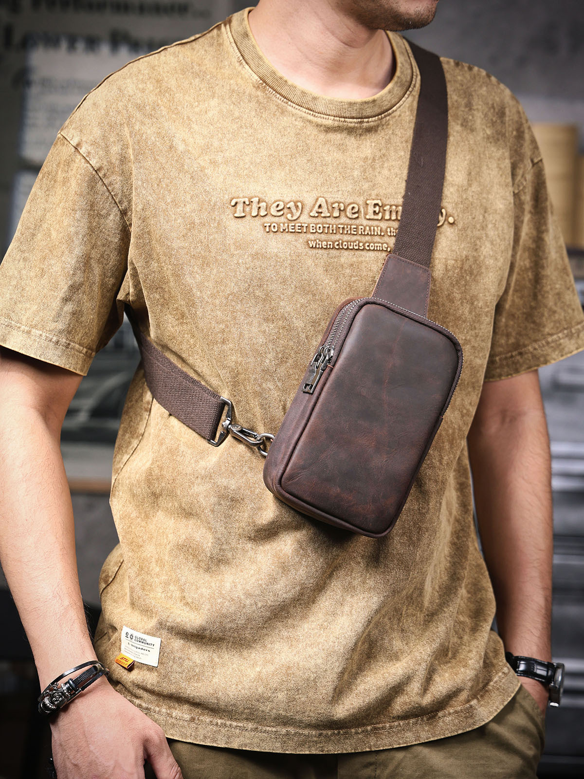 Vintage Slim Leather Phone Sling Bag - Ultra-Compact Utility for Daily Carry