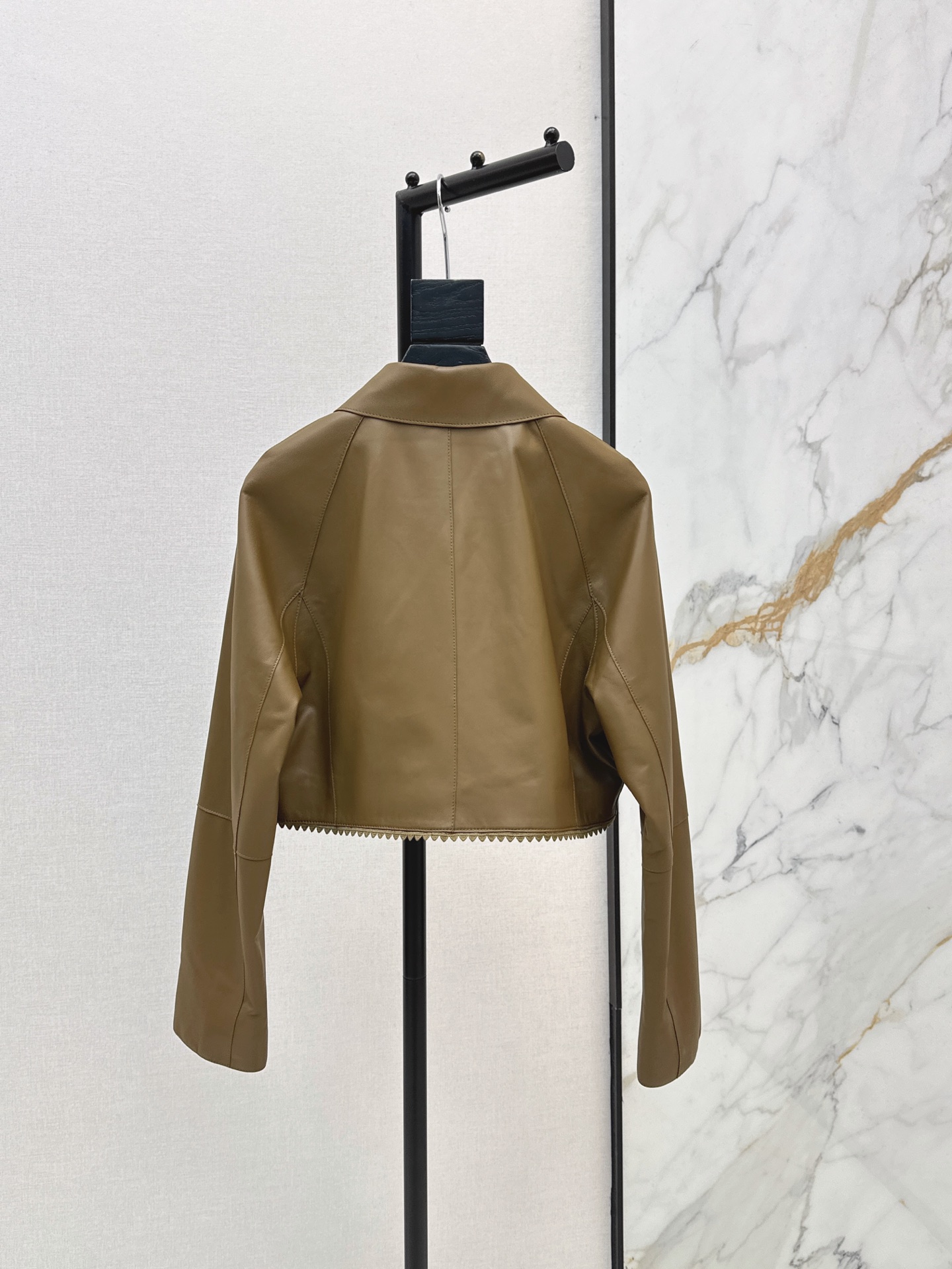 Herm New Genuine leather jacket