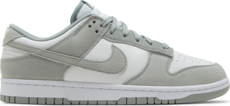 Dunk Low SE 'Light Pumice' FQ8249-101