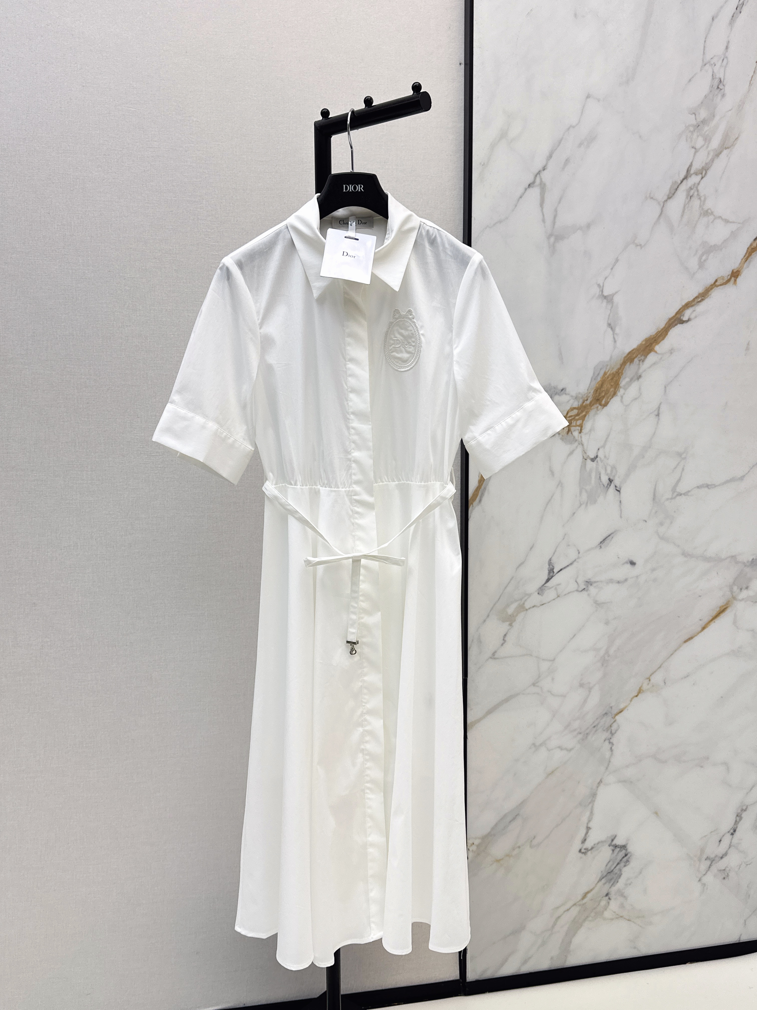 CD New embroidered dress