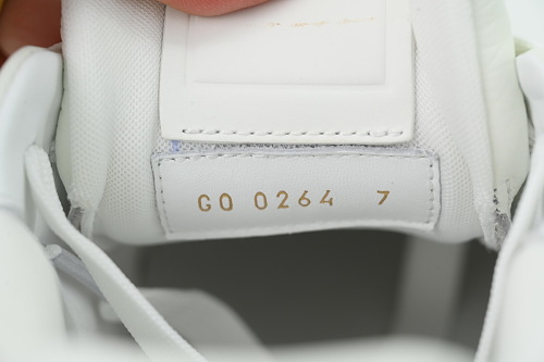 Pkkicks God Batch Louis Vuitton Sneakers Yellow (NFC)