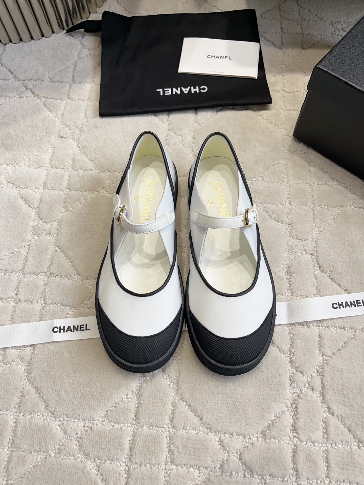Chan NEW Color-block Mary Jane shoes