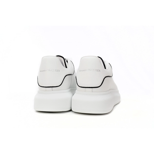 Alexander McQueen Sneaker Black Line