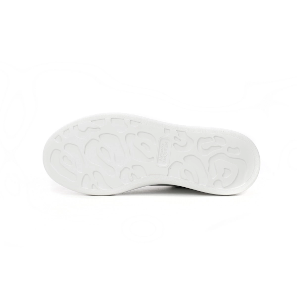 Alexander McQueen Sneaker Loose Drilling