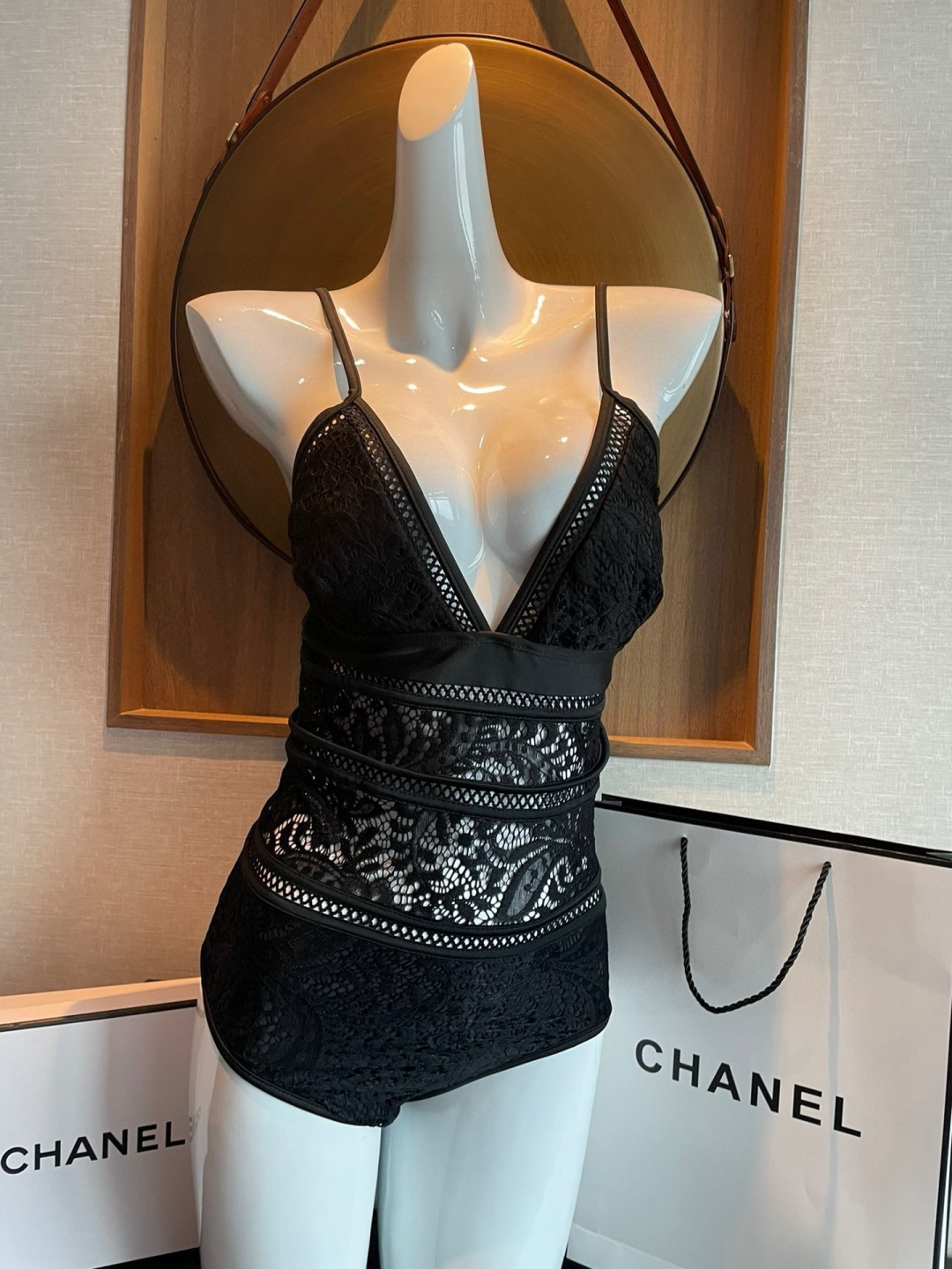 Chan New swinsuit