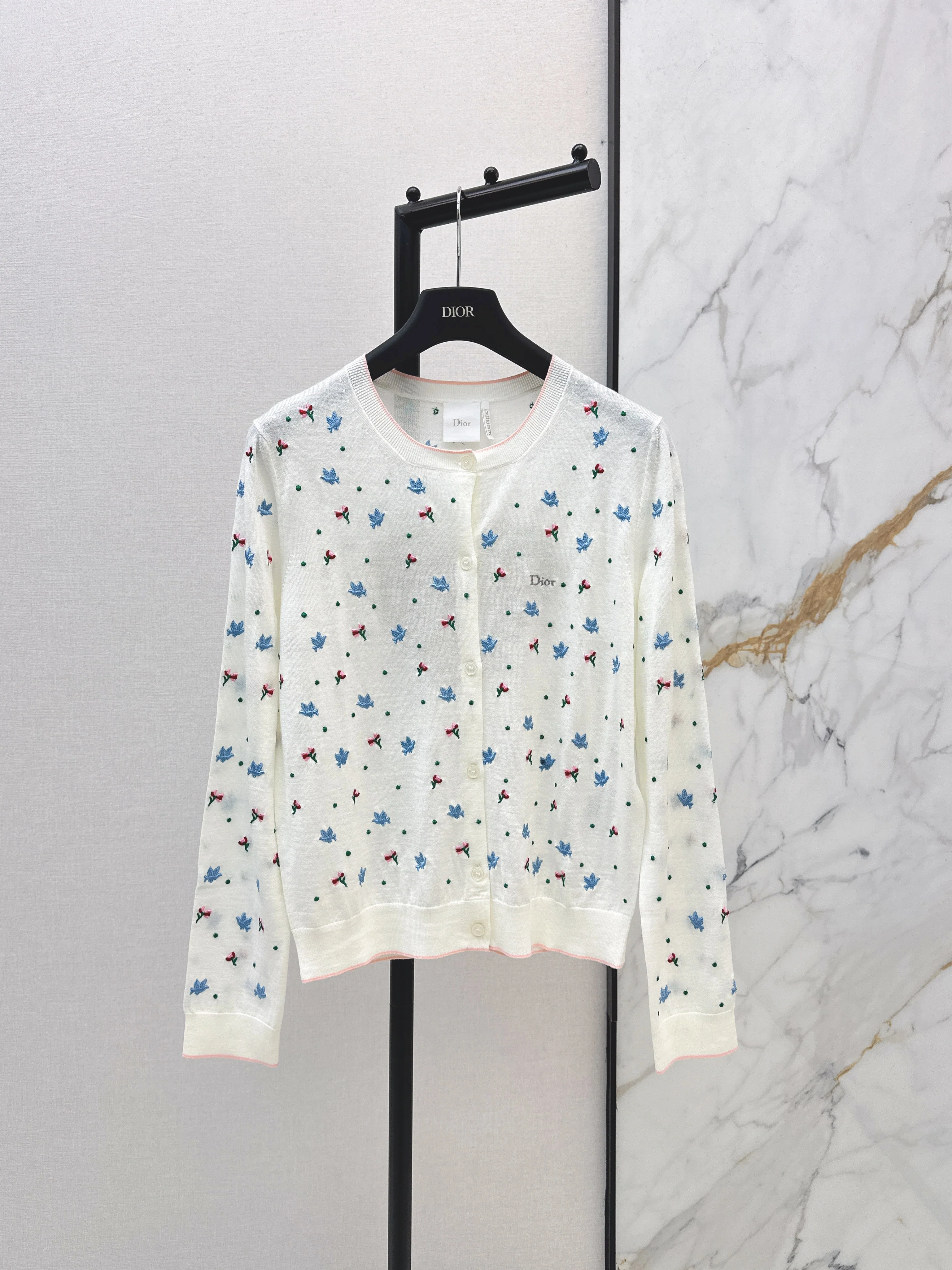 CD NEW embroidery knit cardigan