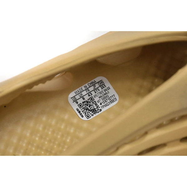 adidas Yeezy Foam Runner Desert Sand GV6843