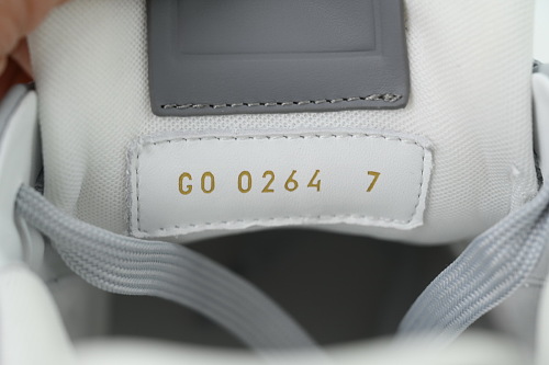 Pkkicks God Batch Louis Vuitton Sneakers Gray (NFC)
