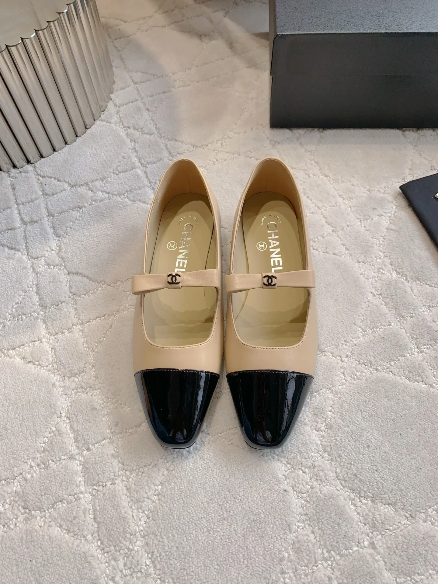 Chan New bow Mary Jane shoes