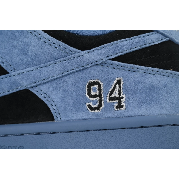 Nike Supreme x Dunk Low SB 'Ocean Fog' HQ8487-400