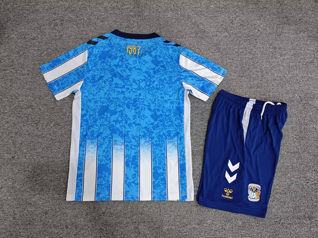 Kids Coventry City Home Suit 26/27