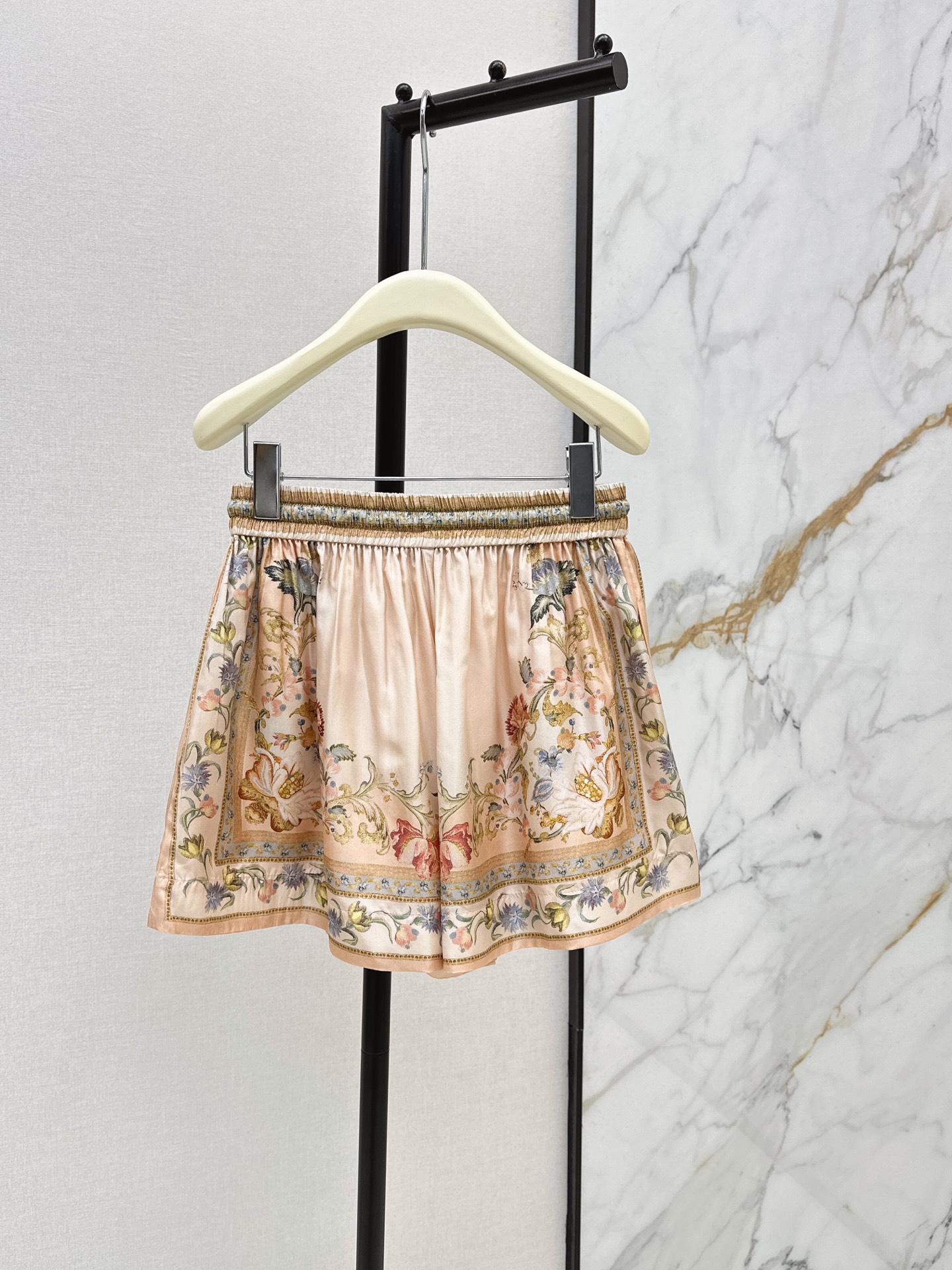 Zimm New printed shorts