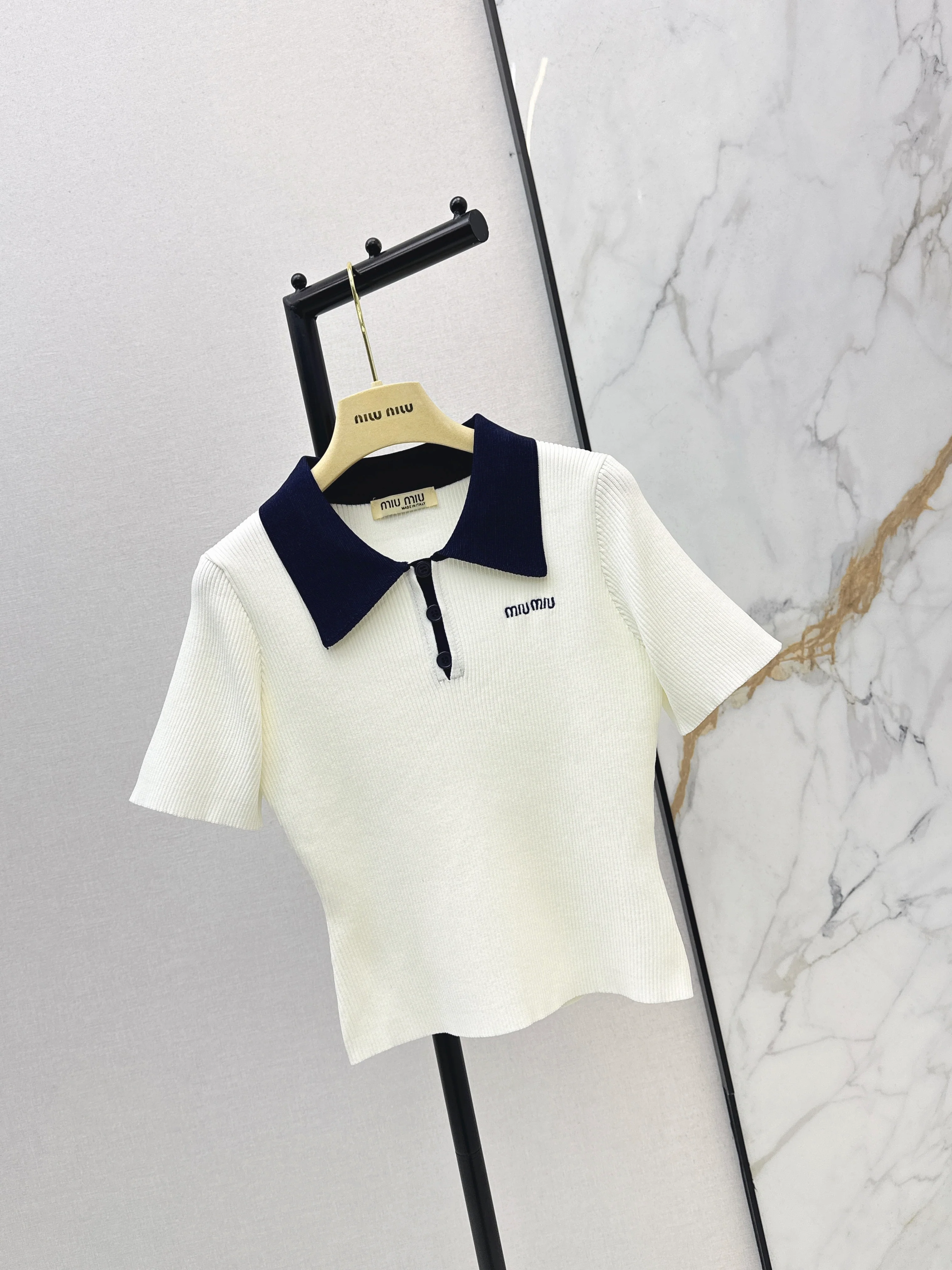 Miu NEW knitted sweater