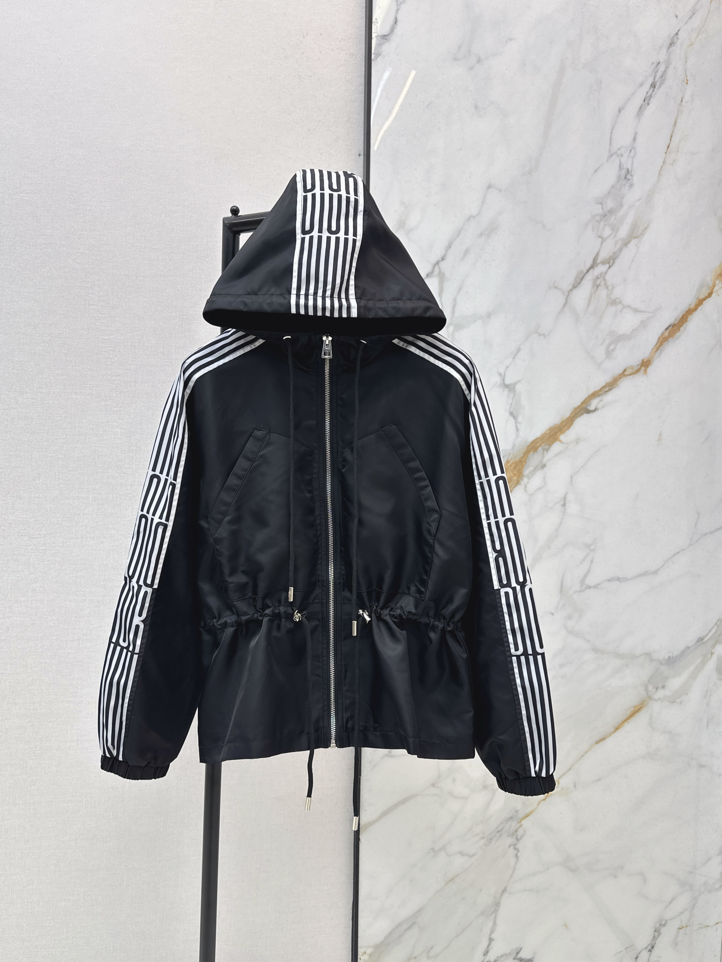 CD New hooded jacket